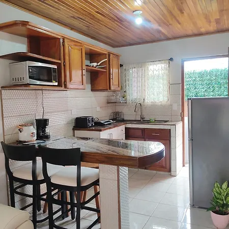 Departamento Angeles Del Arenal #1 Apartment La Fortuna Exterior photo