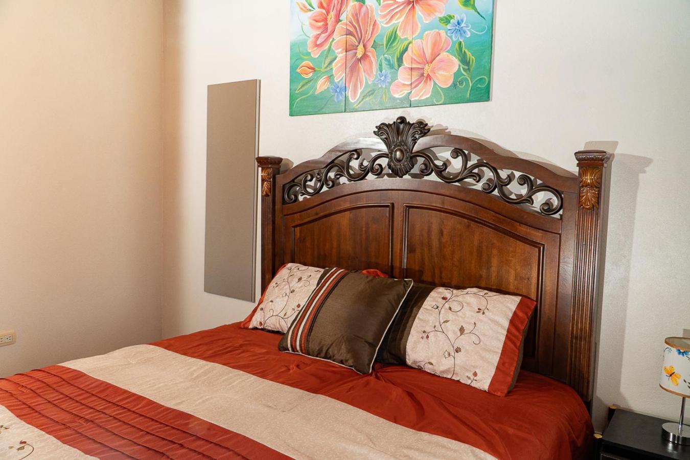 Departamento Angeles Del Arenal #1 *