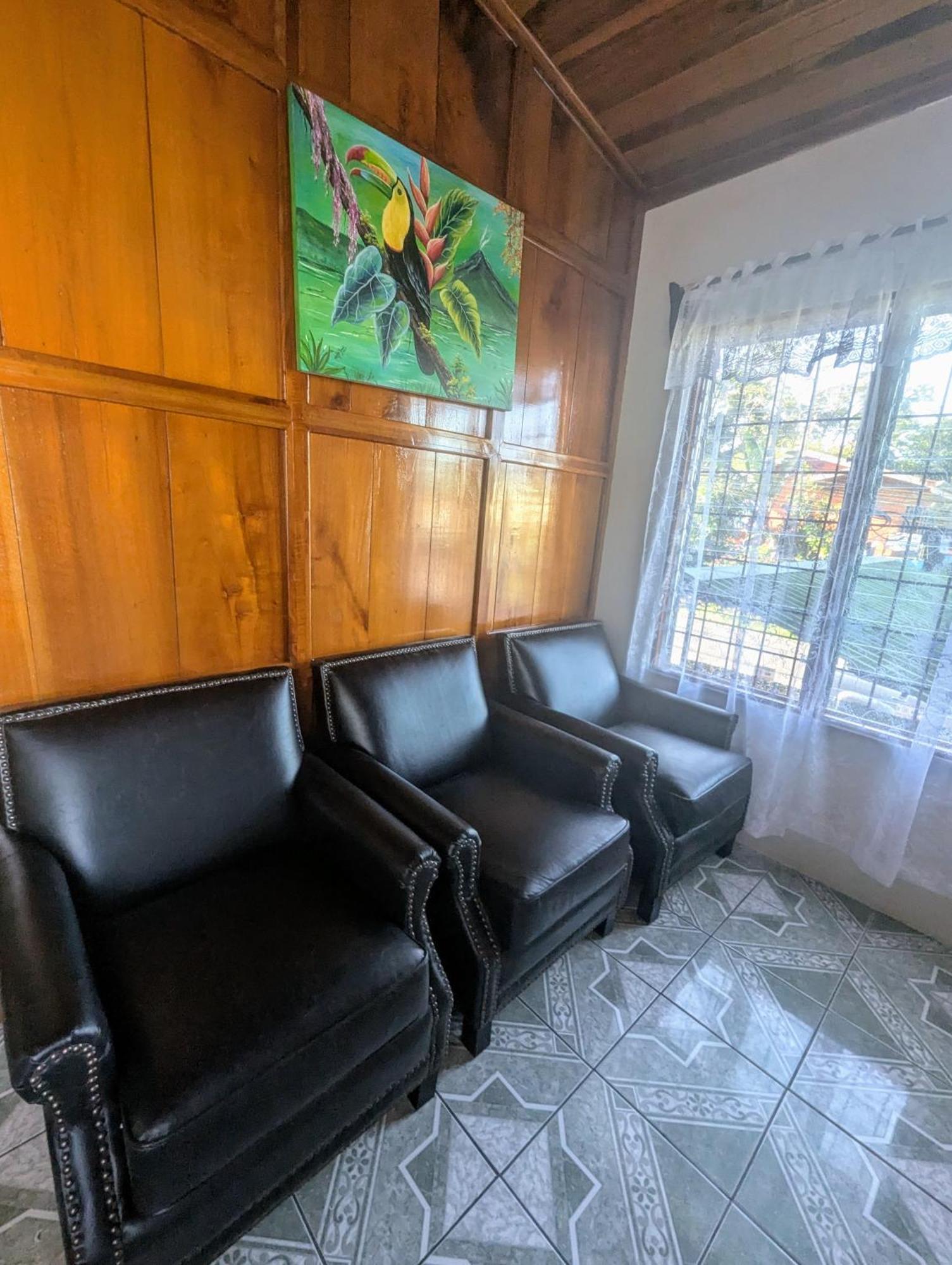 Departamento Angeles Del Arenal #1 *